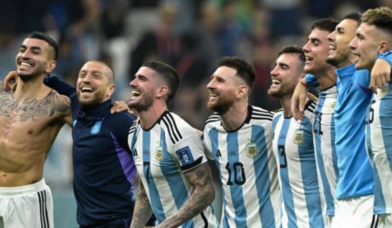 Este es el cántico racista de la selección Argentina que arriesga