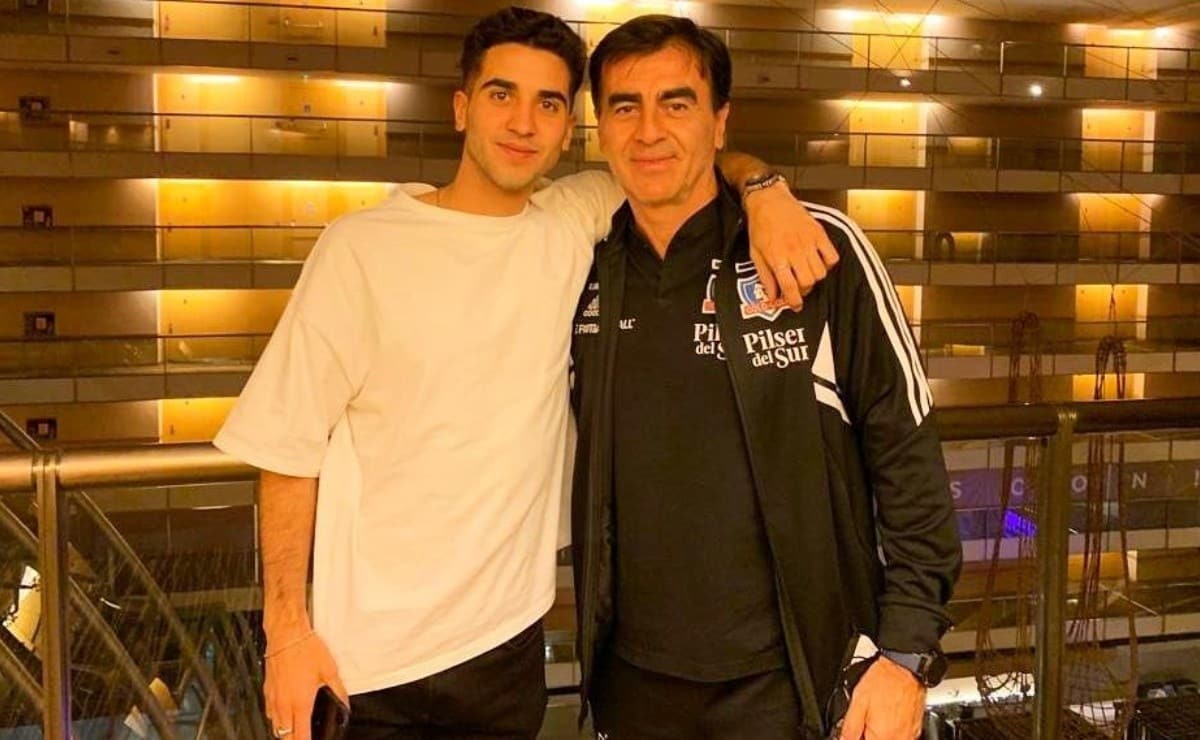 Hijo de Quinteros celebró con todo la victoria de Colo Colo con este mensaje