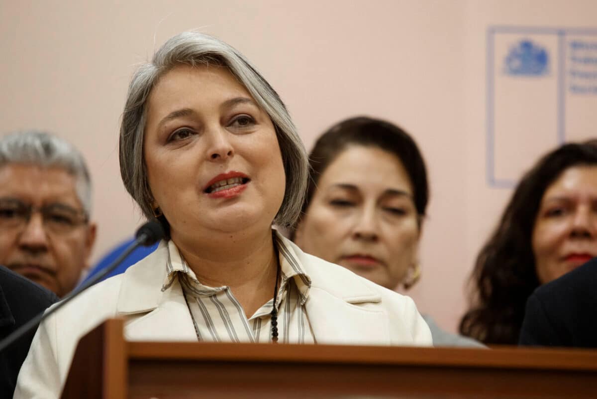 Ministra Jara