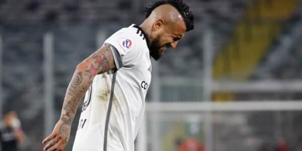 Colo Colo apura plazos para que Arturo Vidal vuelva a jugar.