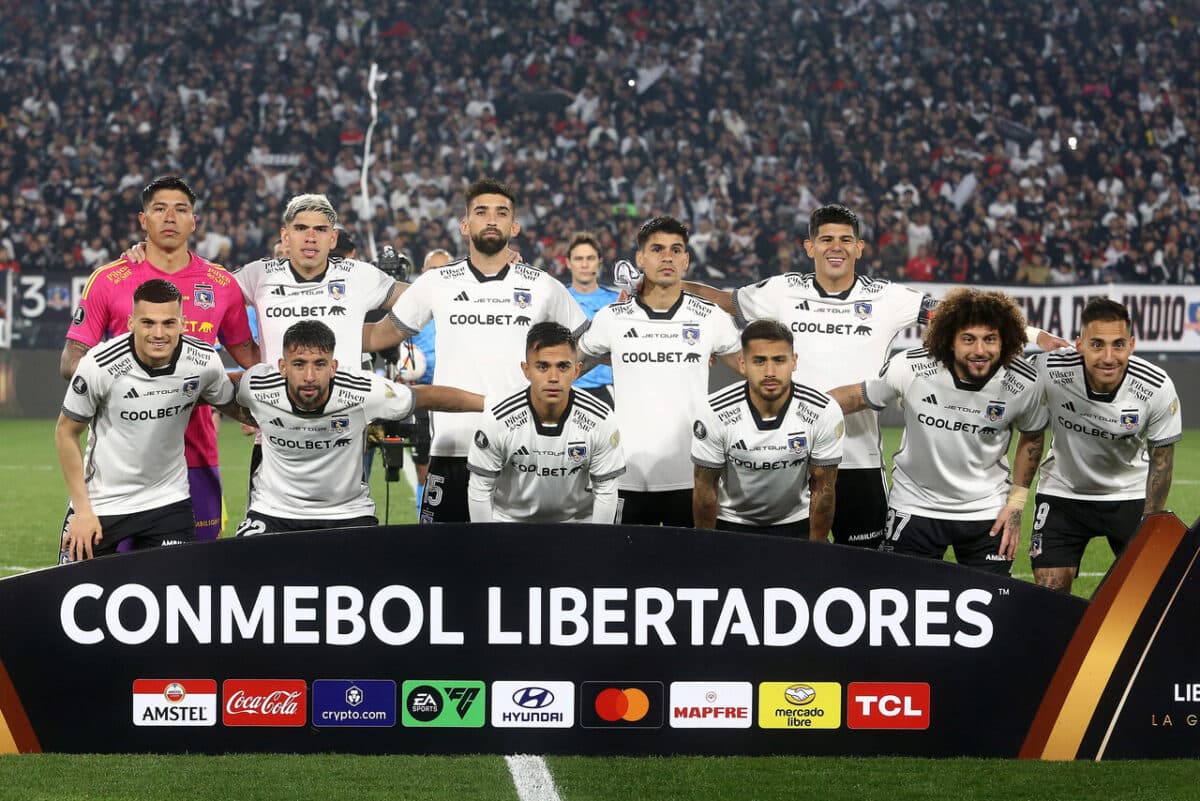 Formación de Colo Colo ante Junior