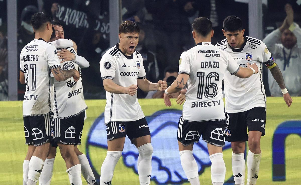 Leonardo Gil sale de Colo Colo