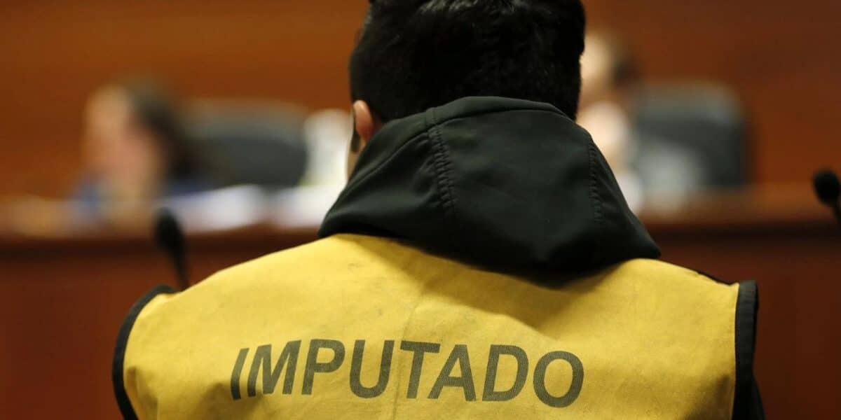 Inició el juicio oral contra un hombre acusado de estafar a 8 personas por millonarias sumas en Puerto Montt.