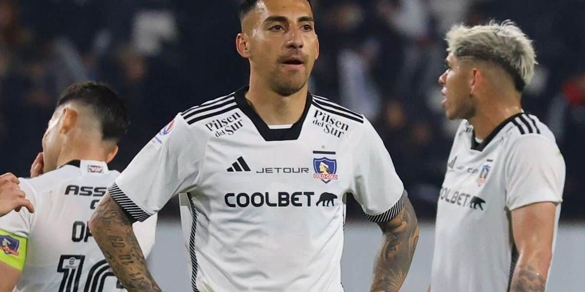 Javier Correa de titular en Colo Colo