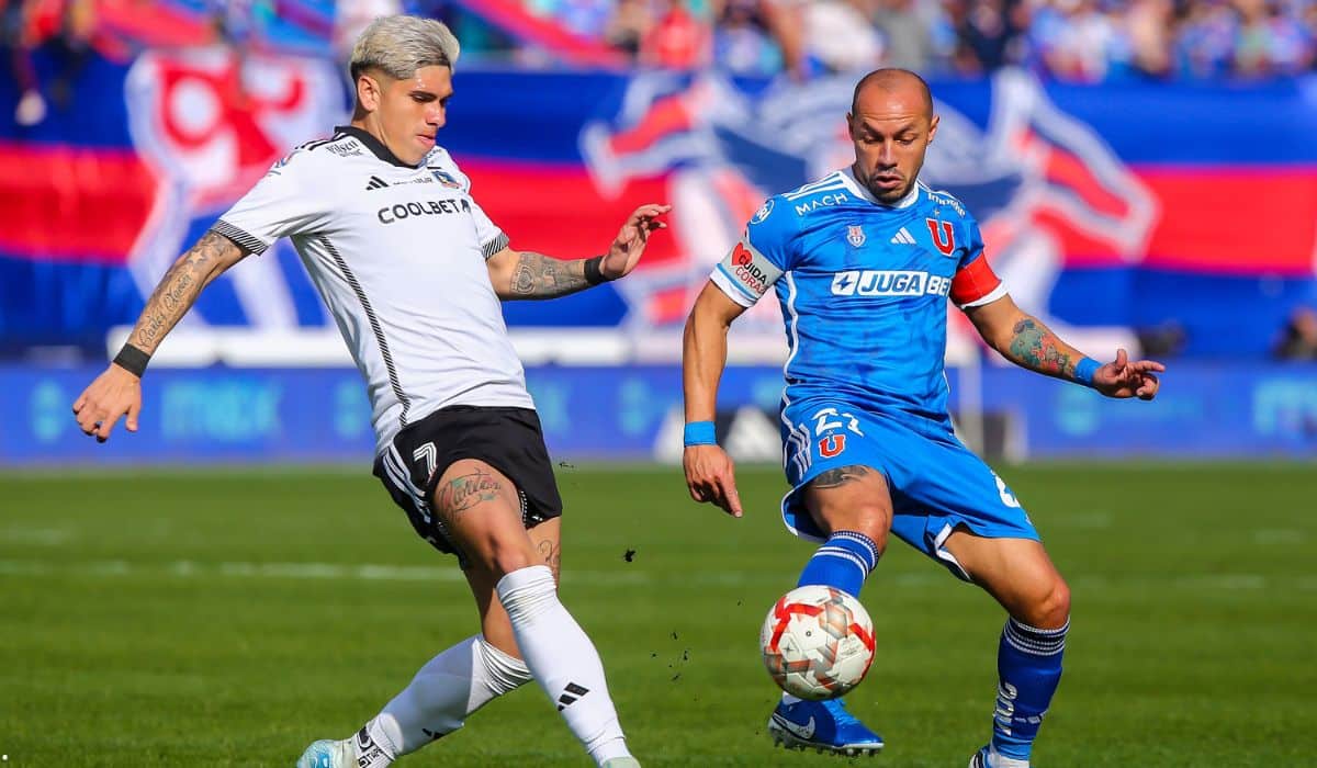 Cargado calendario para Colo Colo y su lucha con la Universidad de Chile.