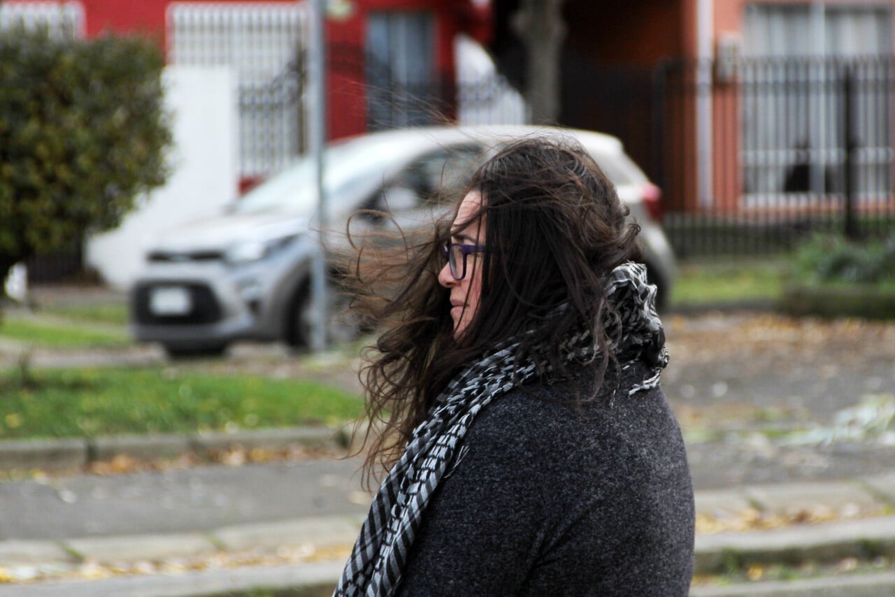 Coquimbo, Valparaíso y Metropolitana bajo amenaza de viento blanco