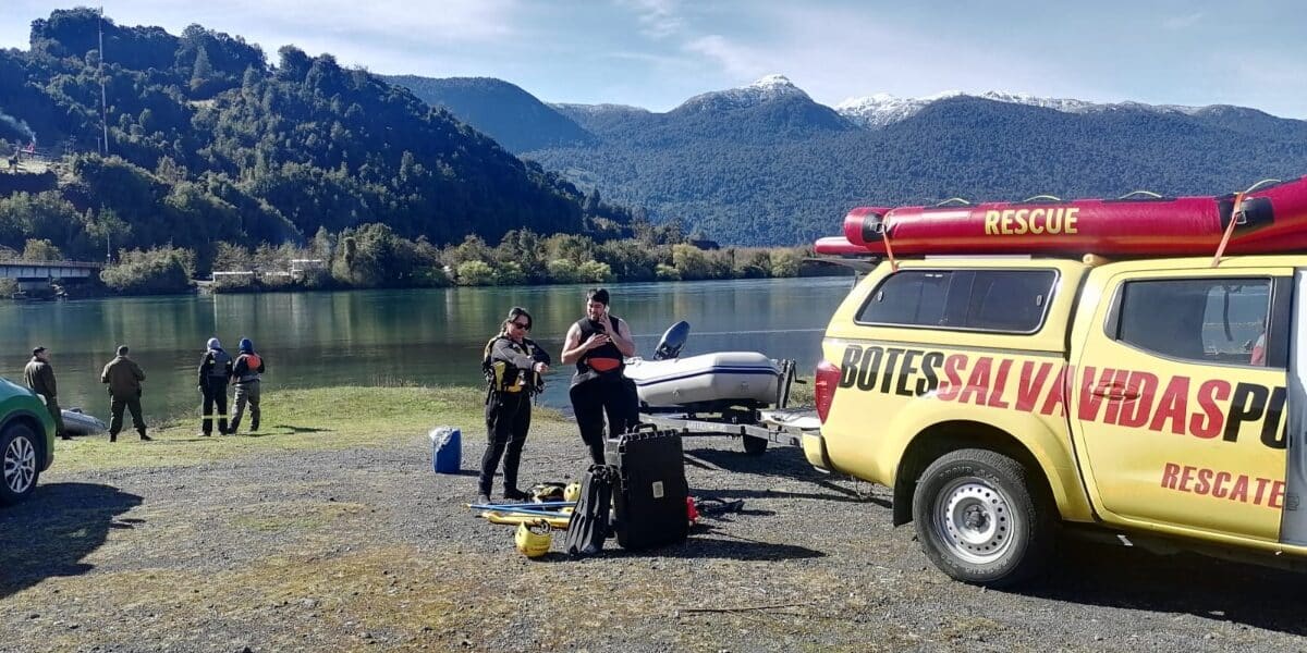 Buscan a joven en río petrohue