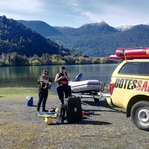 Buscan a joven en río petrohue