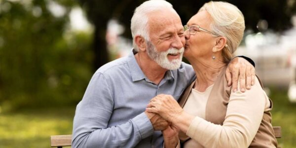 Bono para parejas mayores