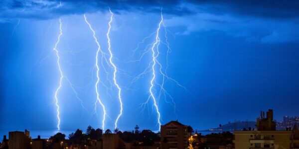 Tormentas eléctricas al sur de Chile